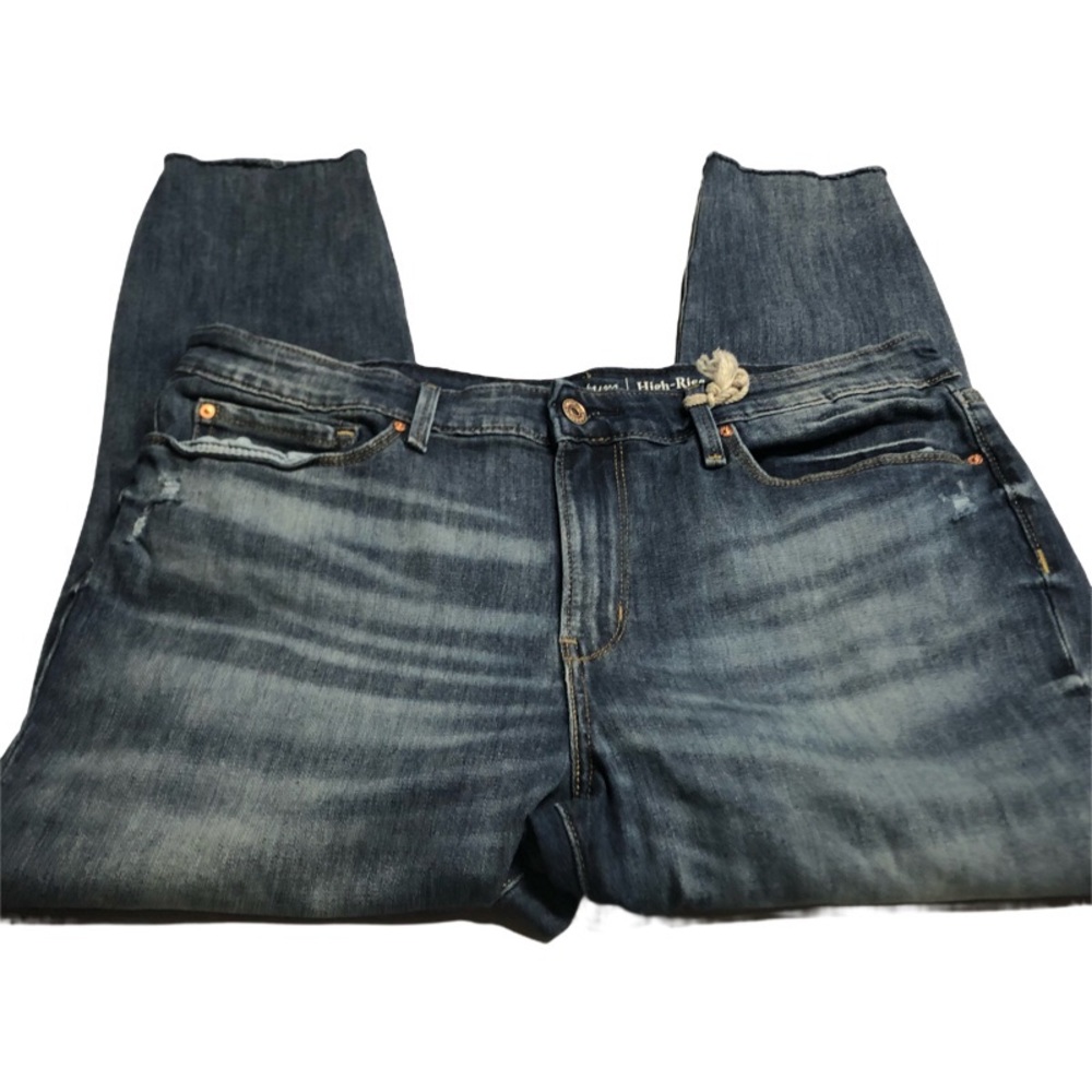 Women’s Levi’s Signature High-Rise Ankle Skinny Size 16 W-33 Slight Distressing